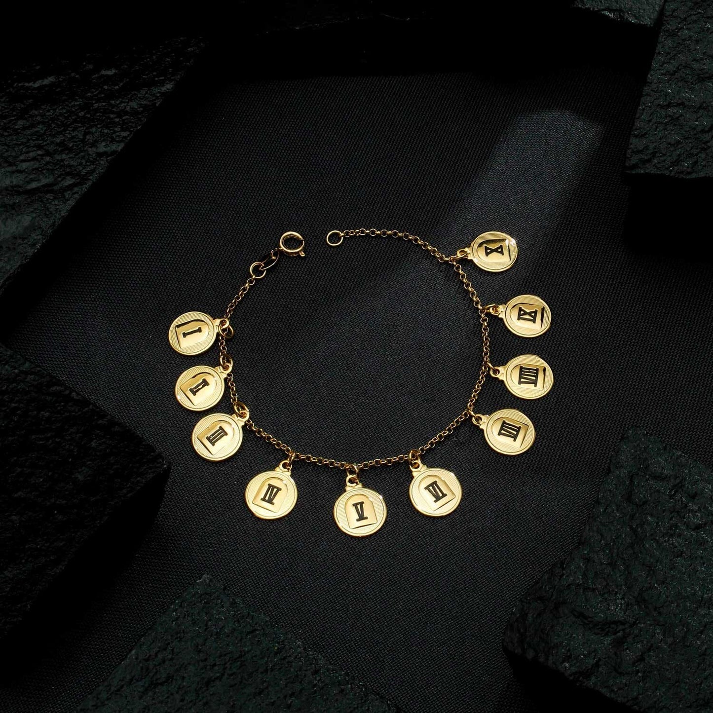Pulseira Dourada 10 Dez Mandamentos - Delicatti